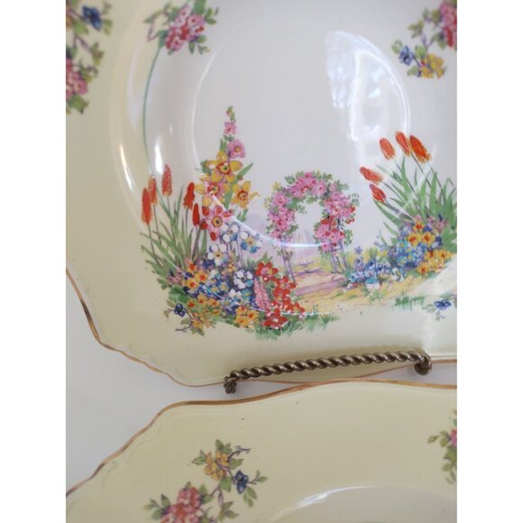 Antique Royal Windsor Large Soup/Salad Bowls(2) Patt. 1068 Wisteria/Garden - Picture 5 of 11